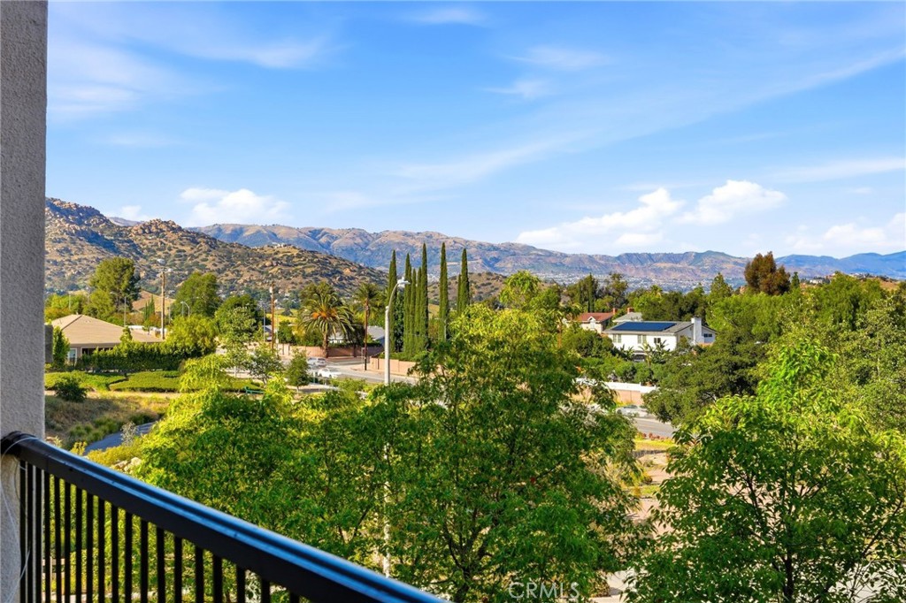 8304 Mariposa Court