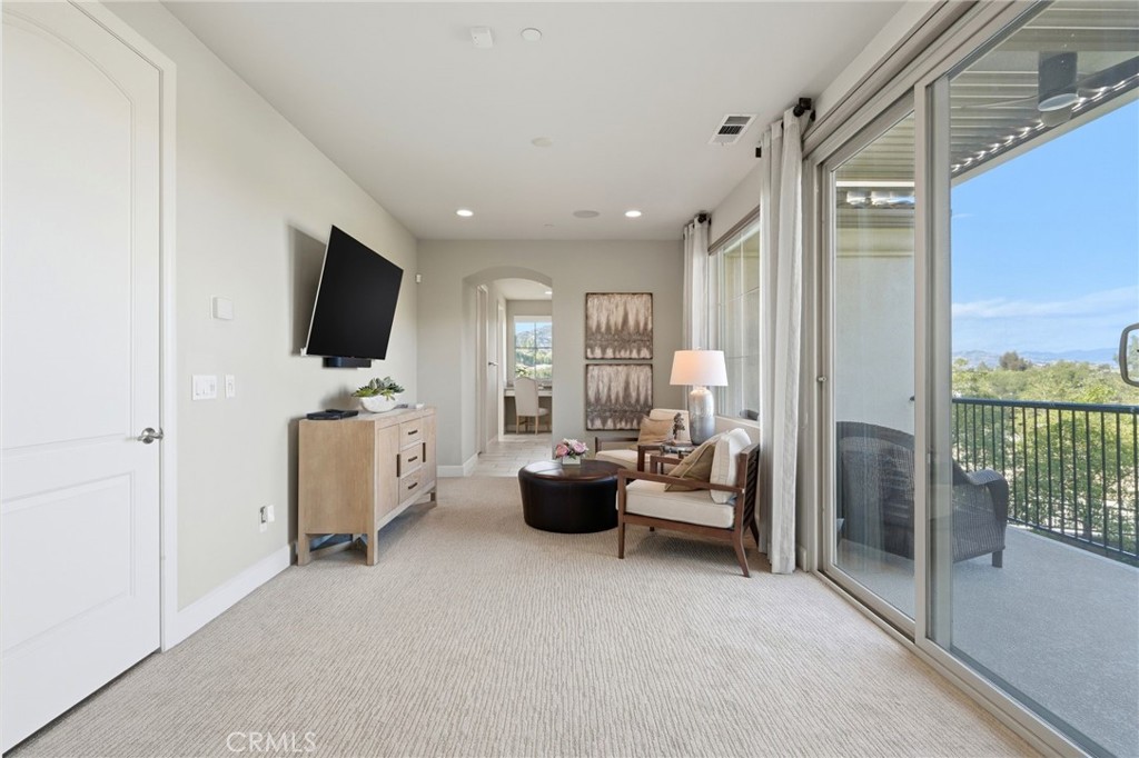 8304 Mariposa Court