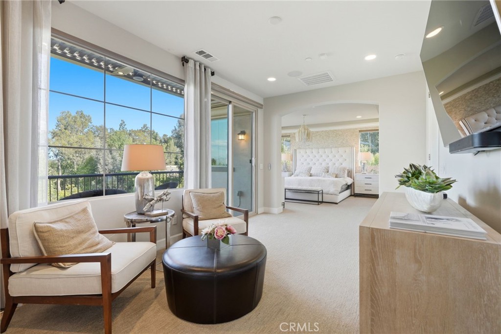 8304 Mariposa Court