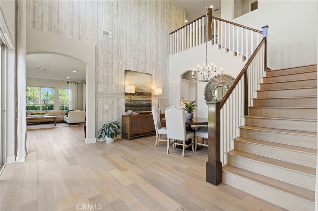 8304 Mariposa Court