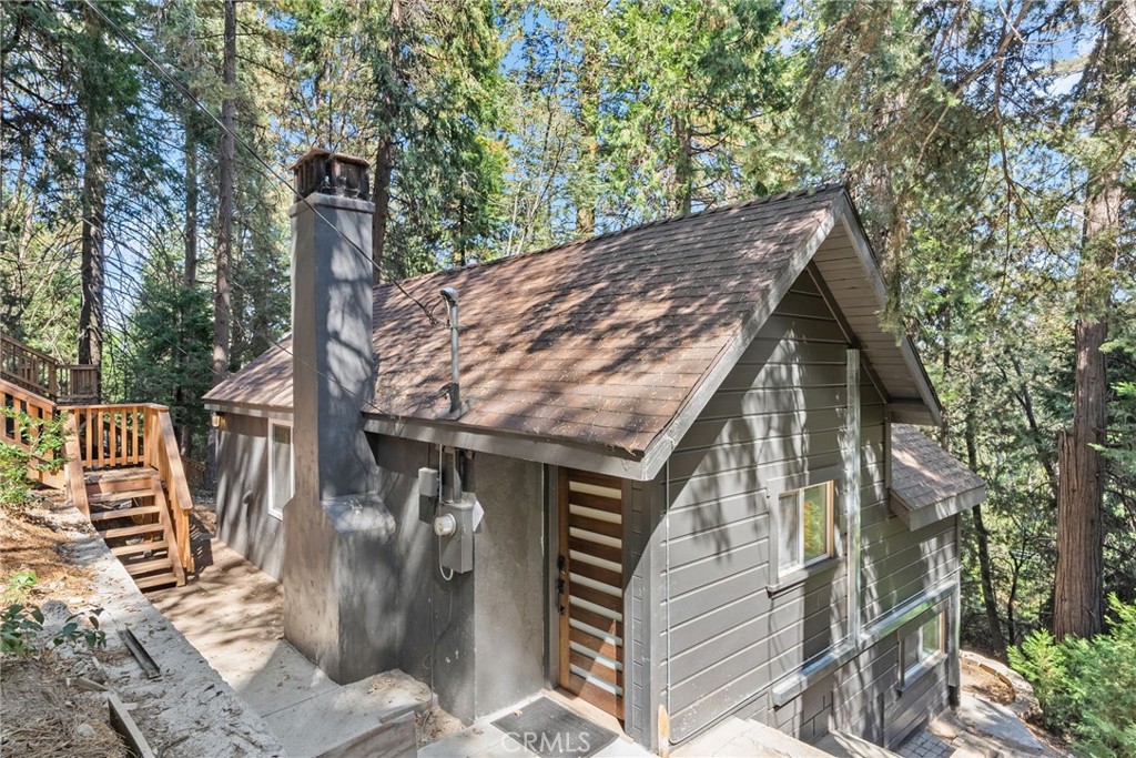 829 Sierra Vista Drive
