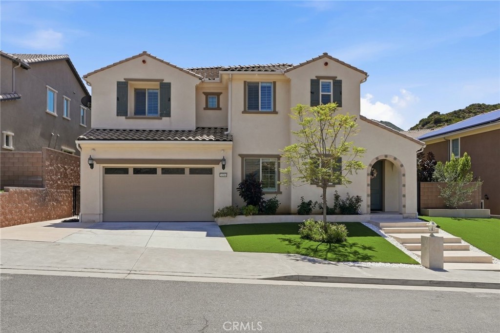 24364 W Clear Creek