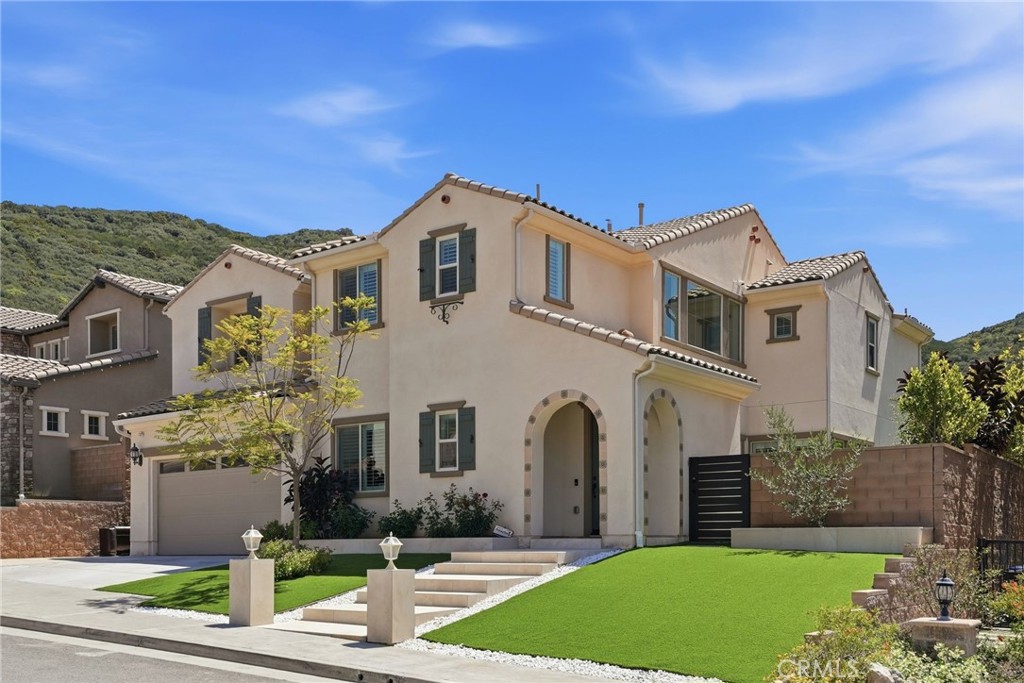 24364 W Clear Creek
