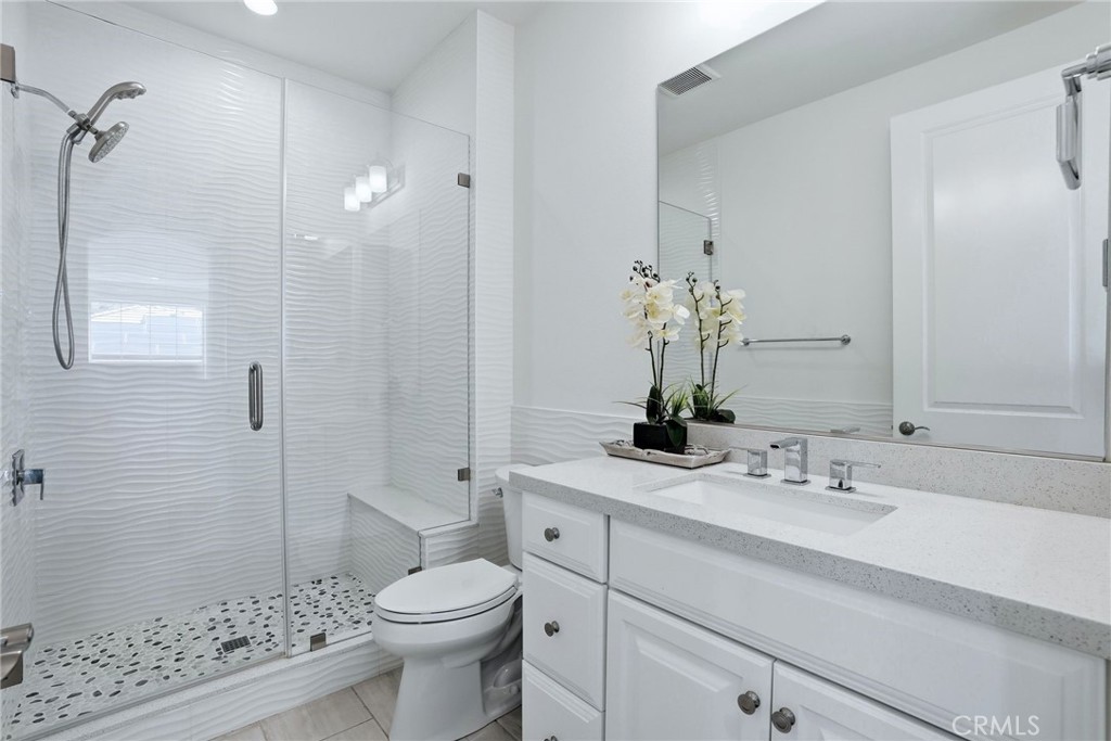24364 W Clear Creek