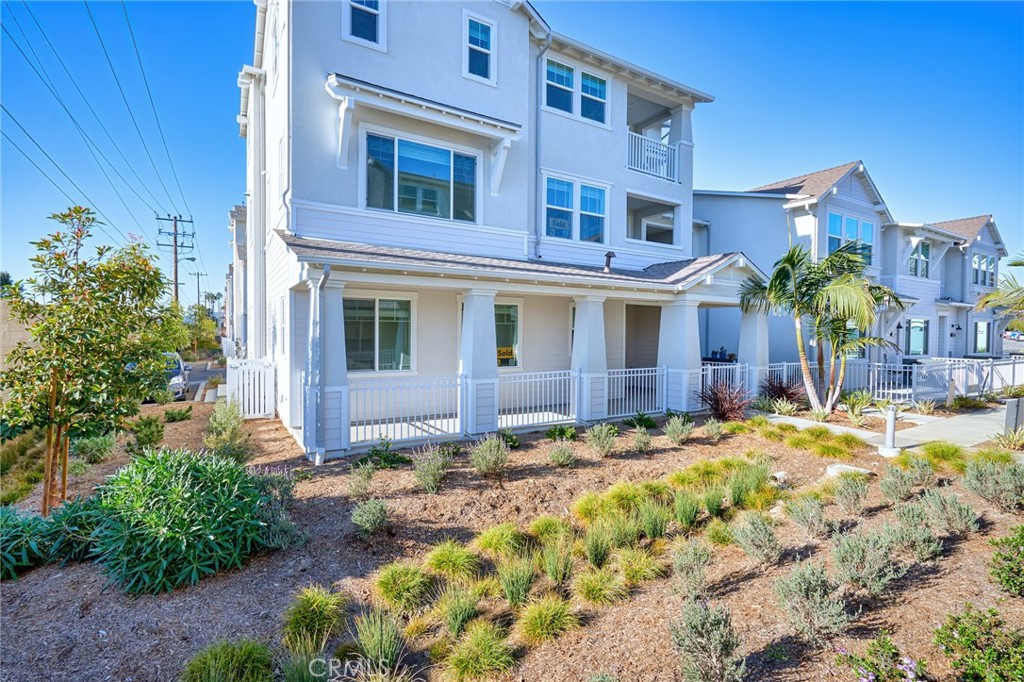 2448 Haley Point Drive 105