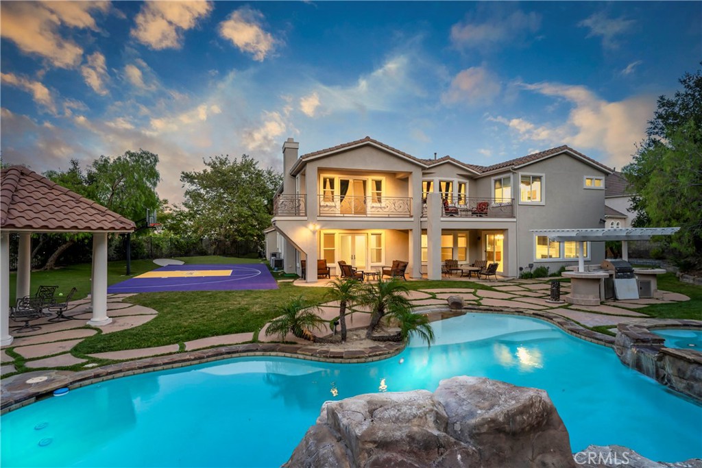 11725 Cochise Place
