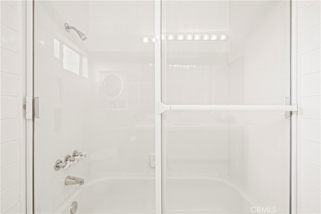 18150 Andrea Circle S 1