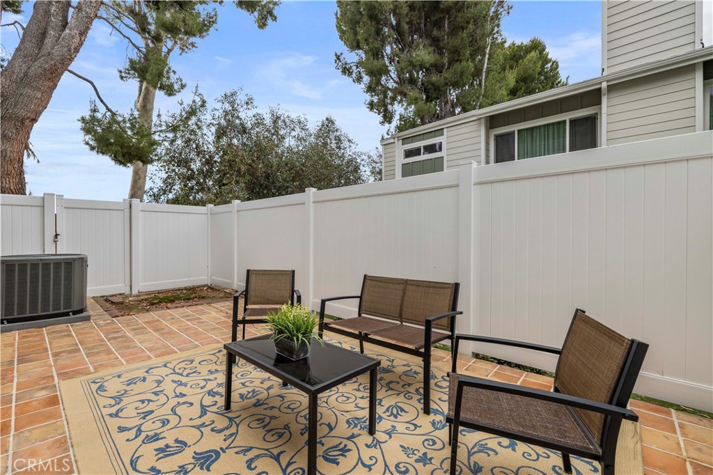 18150 Andrea Circle S 1