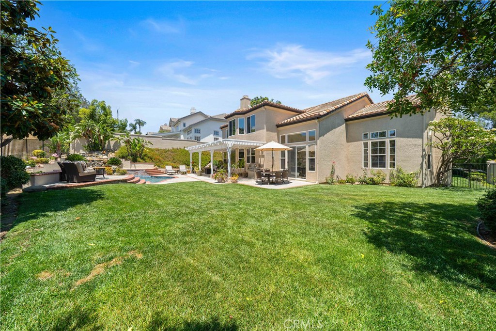 5919 County Oak Road