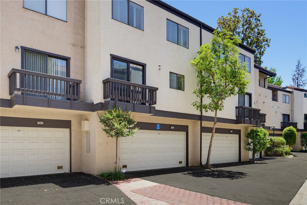 21901 Burbank