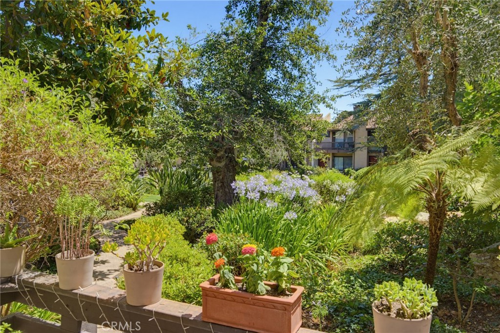 21901 Burbank