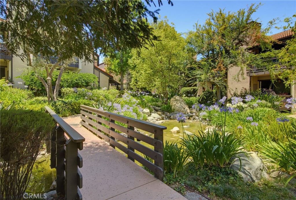 21901 Burbank
