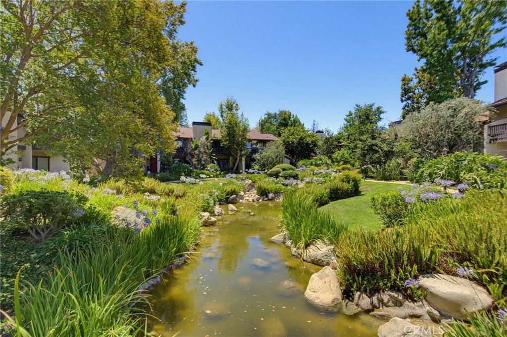 21901 Burbank