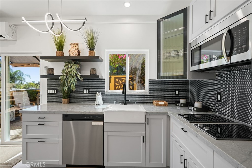 2258 Helios Drive