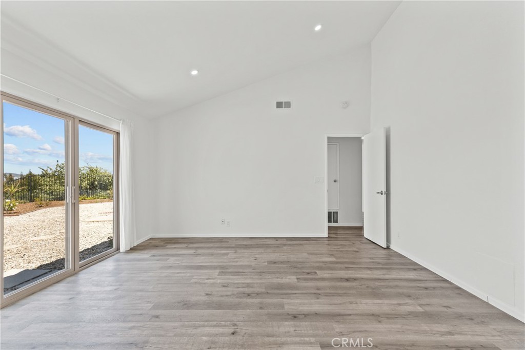 2181 Hillsbury Road