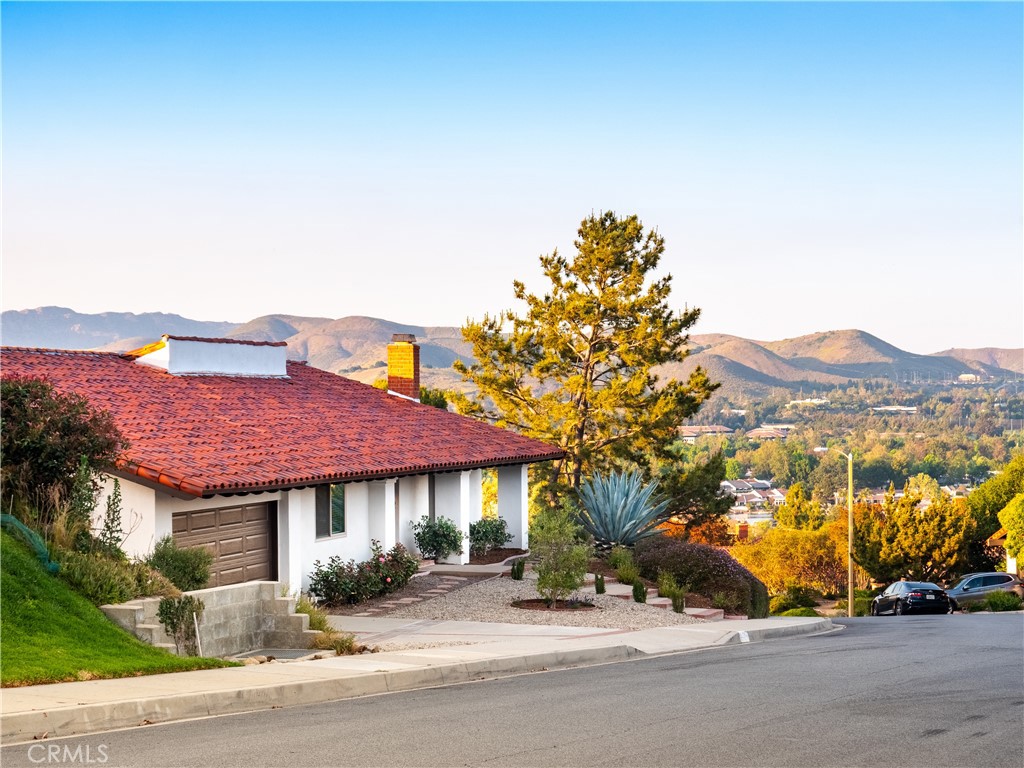 2181 Hillsbury Road