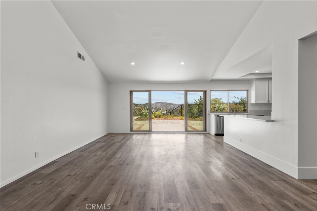 2181 Hillsbury Road