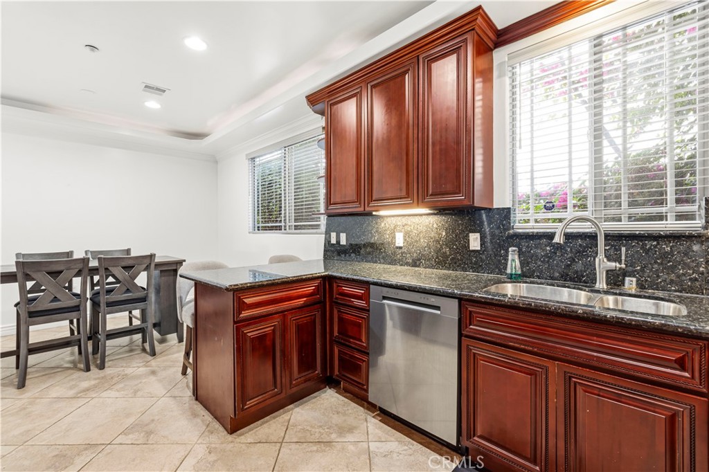 11145 Sunshine Terrace 102