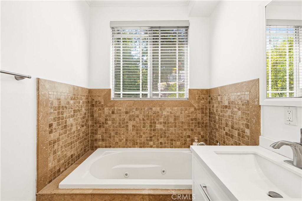 11145 Sunshine Terrace 102