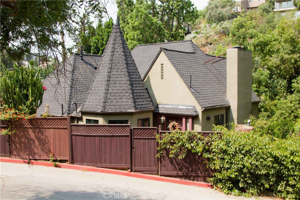 2318 Holly Drive