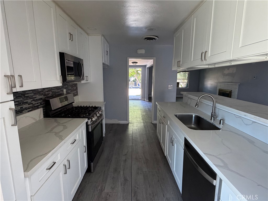 7636 Sausalito