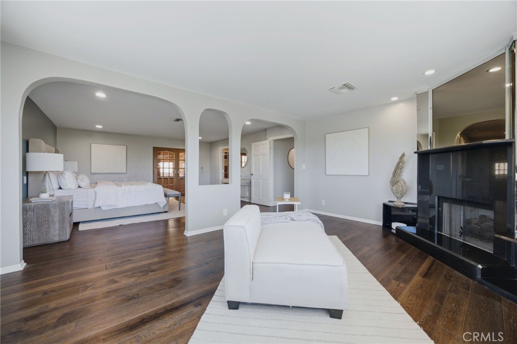 150 Saddlebow Road