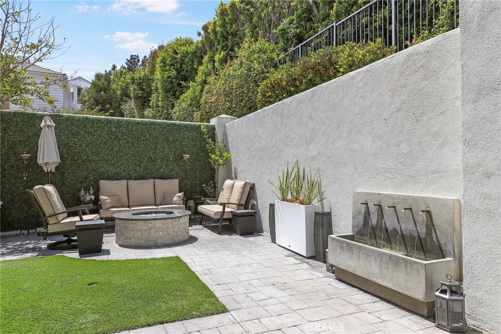11805 Henley Lane