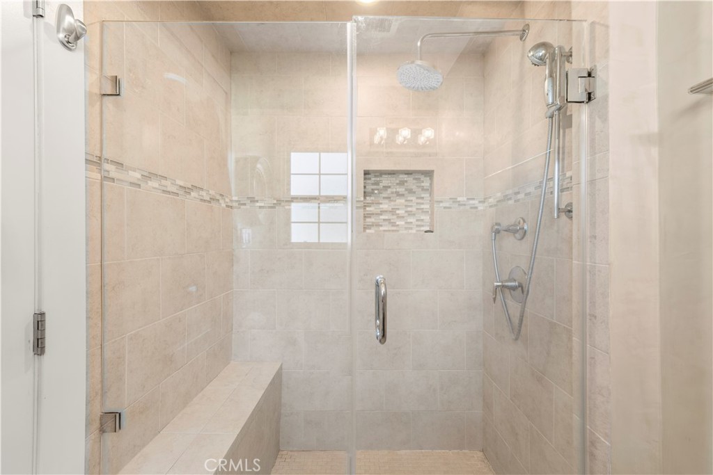 20442 Enadia