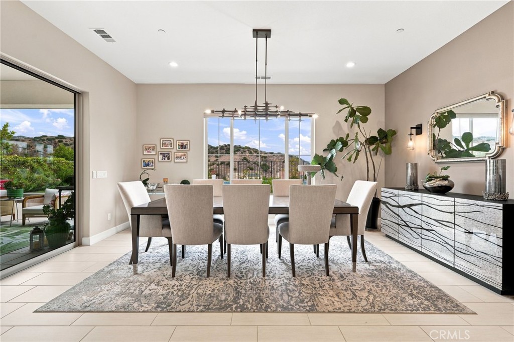 24357 W Clear Creek