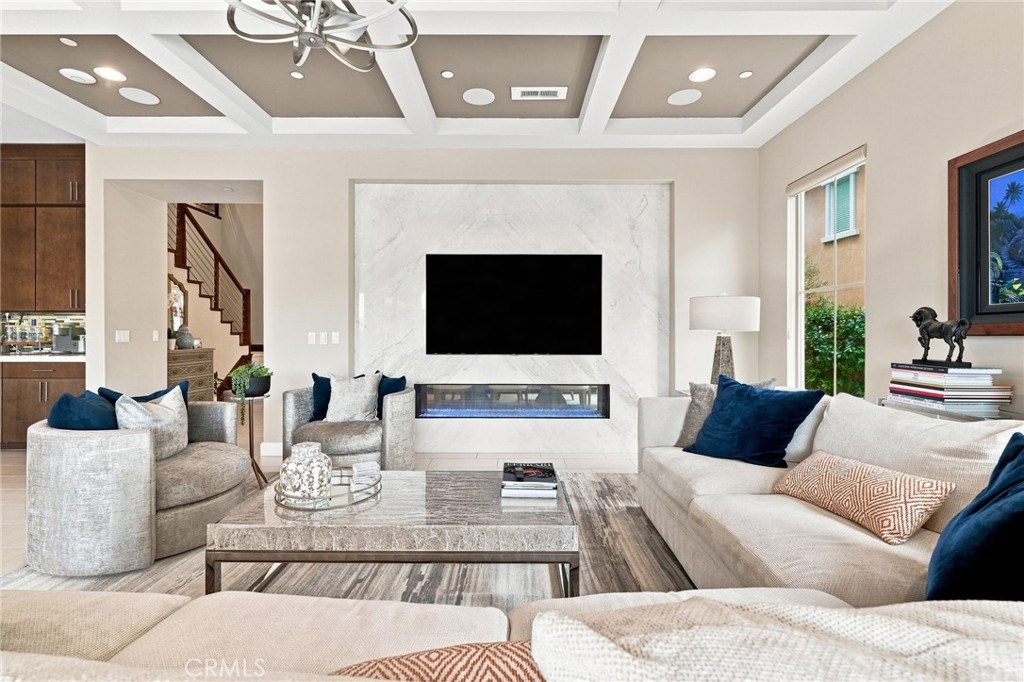 24357 W Clear Creek