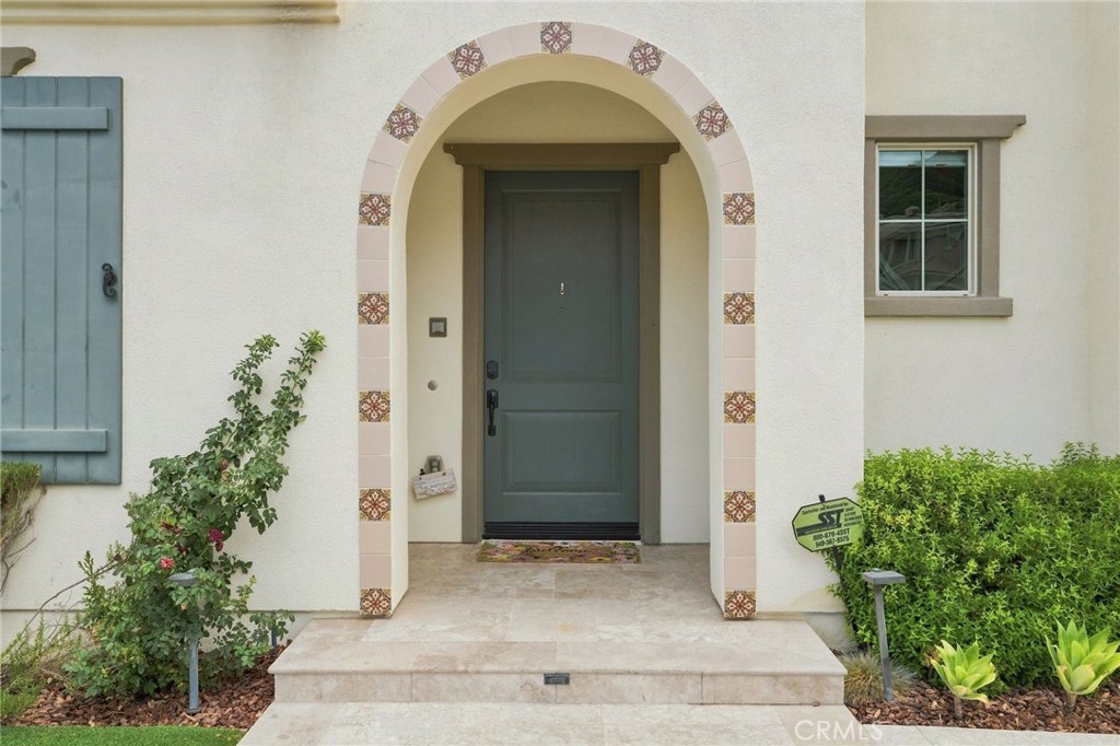 24357 W Clear Creek
