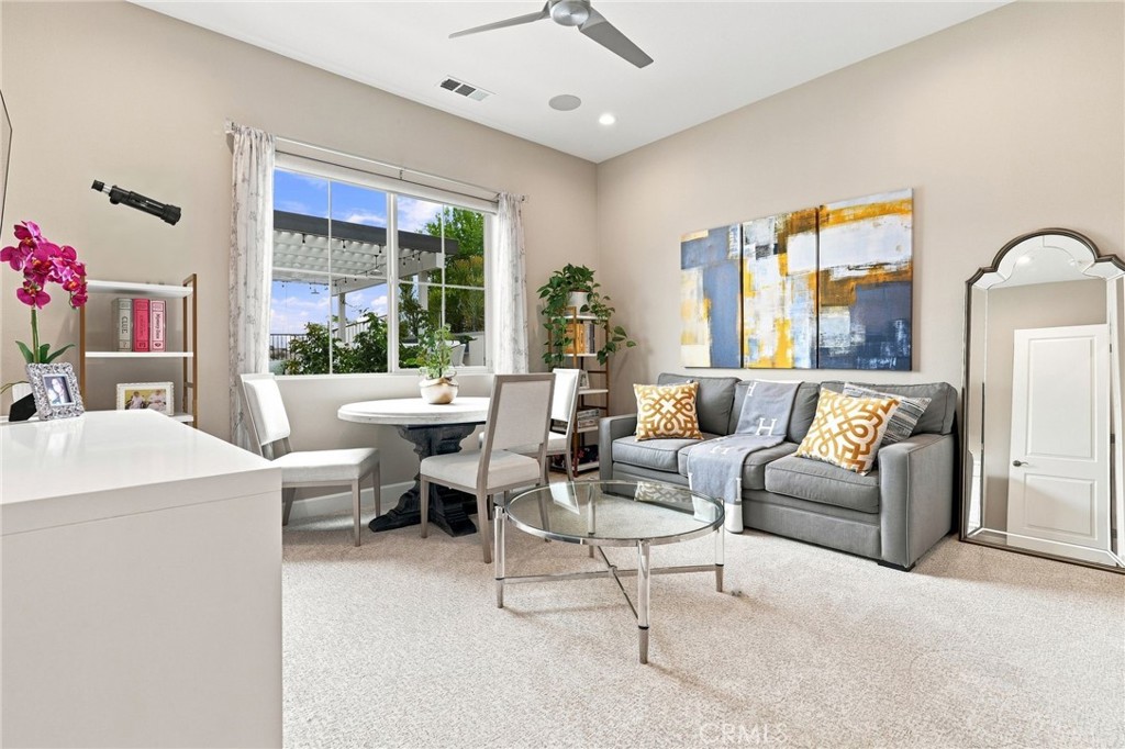 24357 W Clear Creek