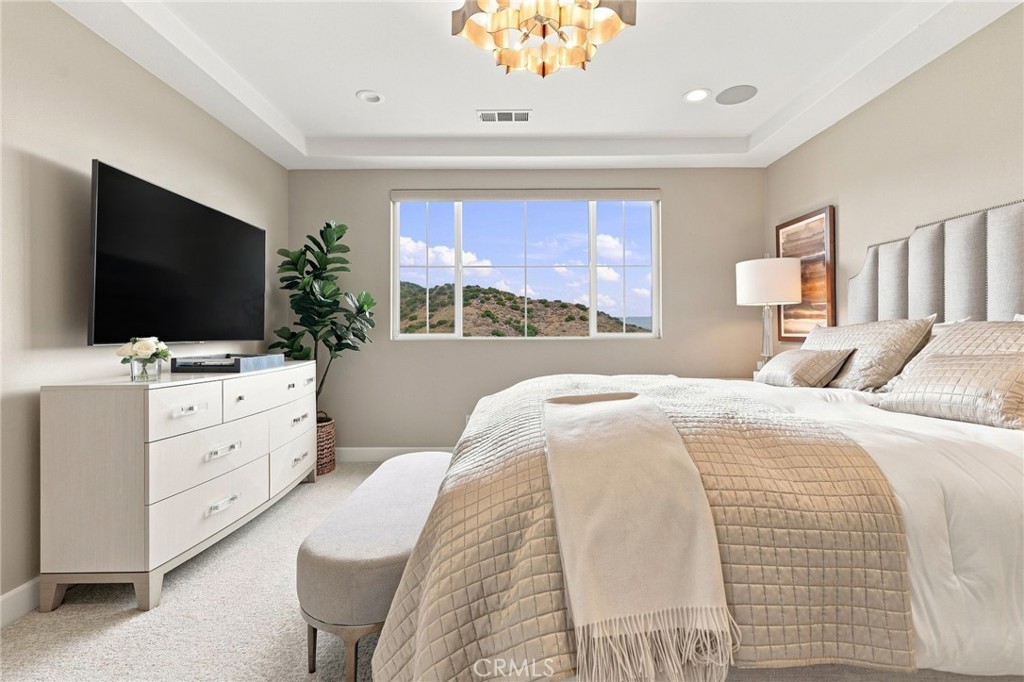 24357 W Clear Creek