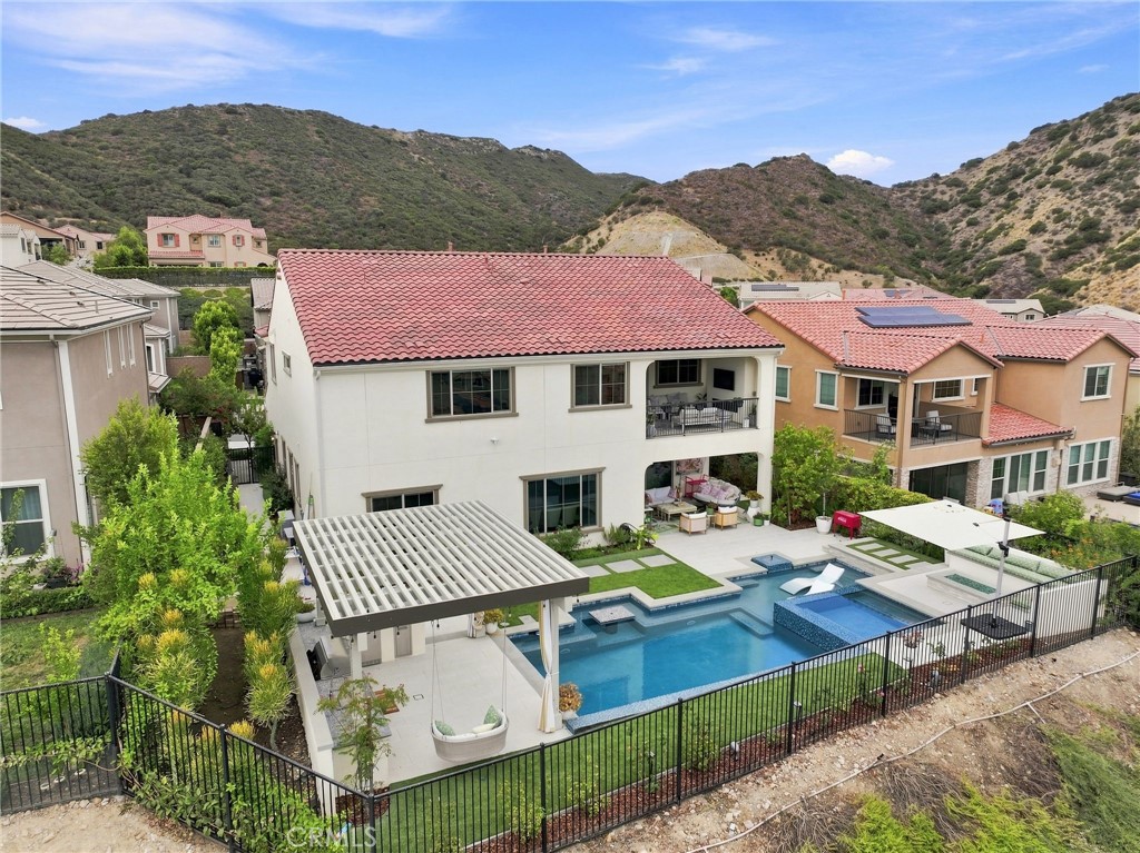 24357 W Clear Creek