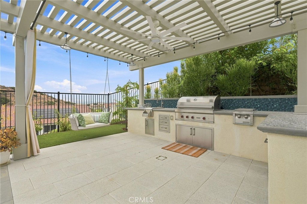 24357 W Clear Creek