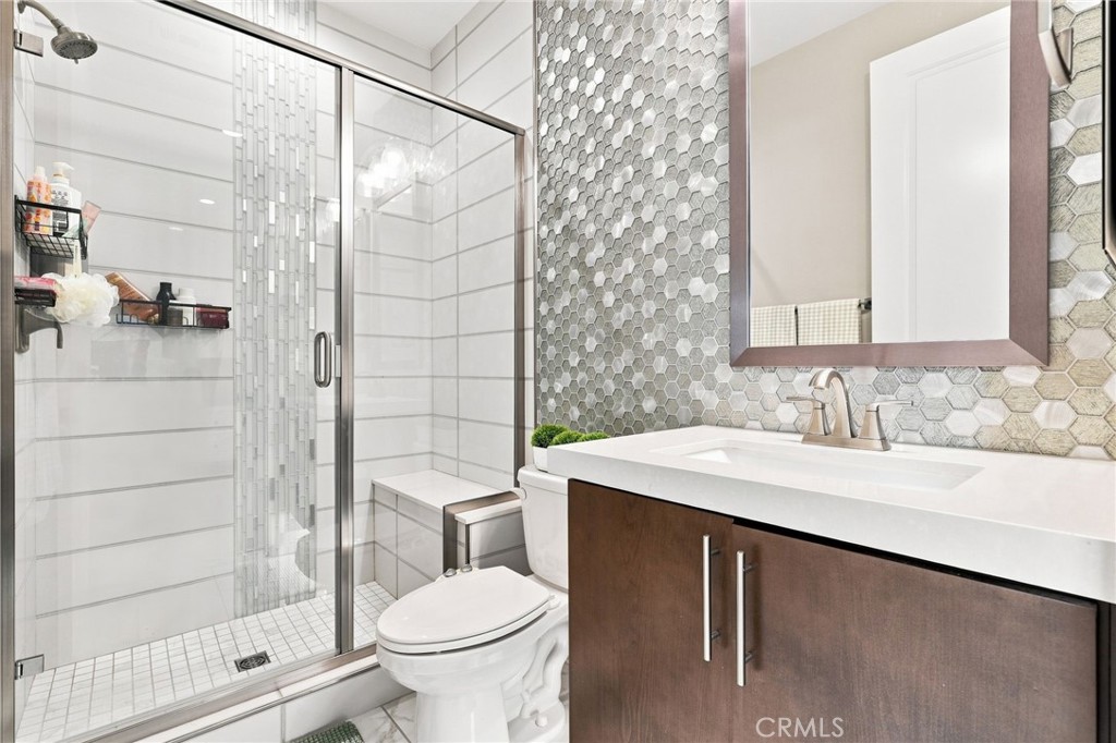 24357 W Clear Creek