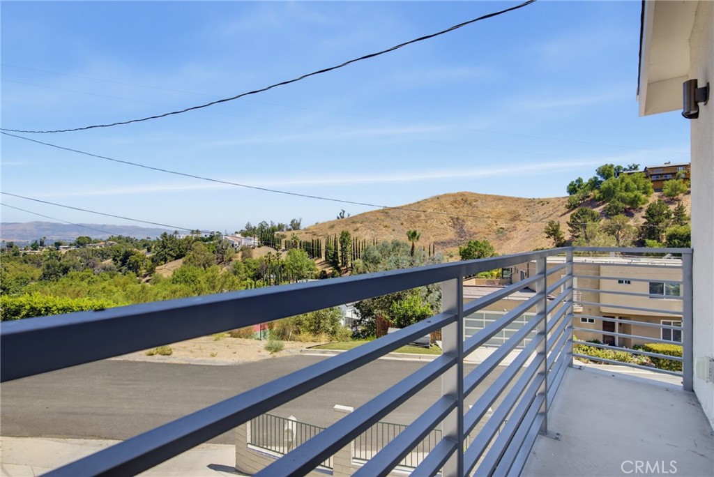 4715 Burgundy Road