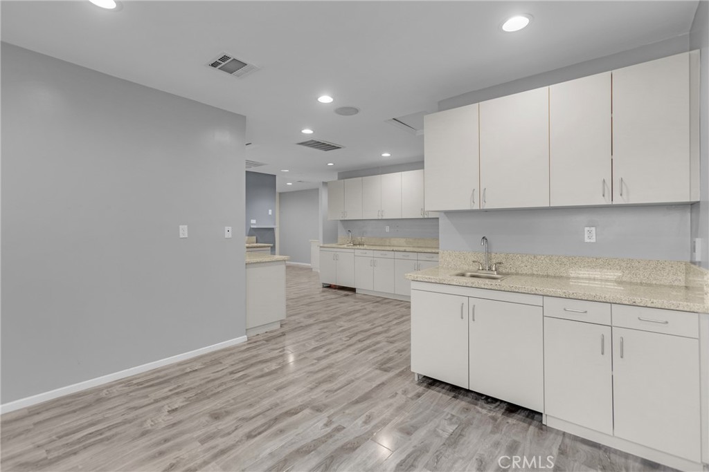 7349 Topanga Canyon