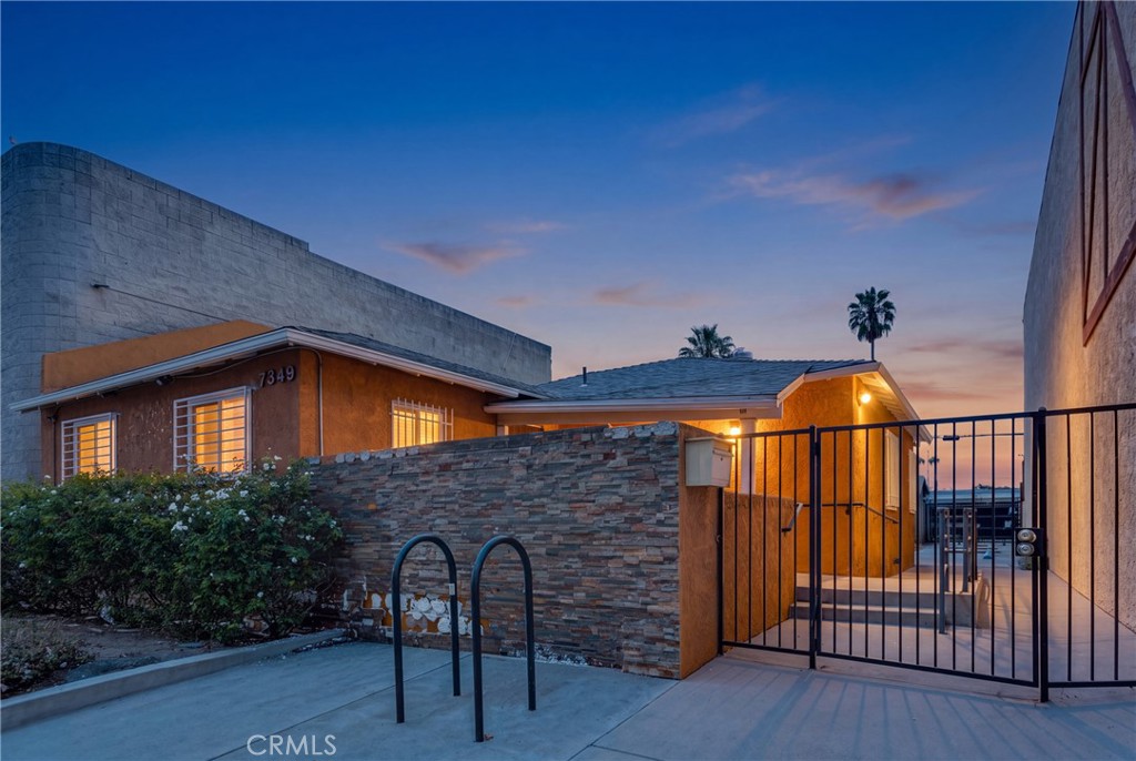 7349 Topanga Canyon