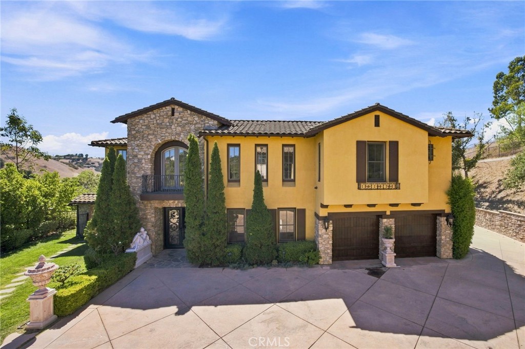 5182 Garrett Court