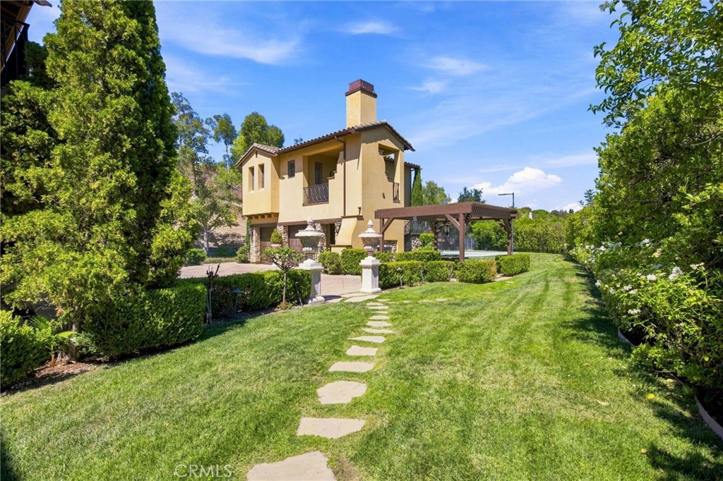 5182 Garrett Court