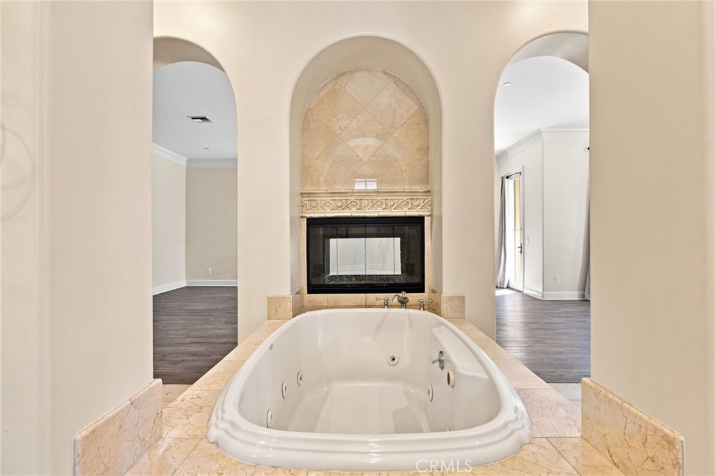 5182 Garrett Court