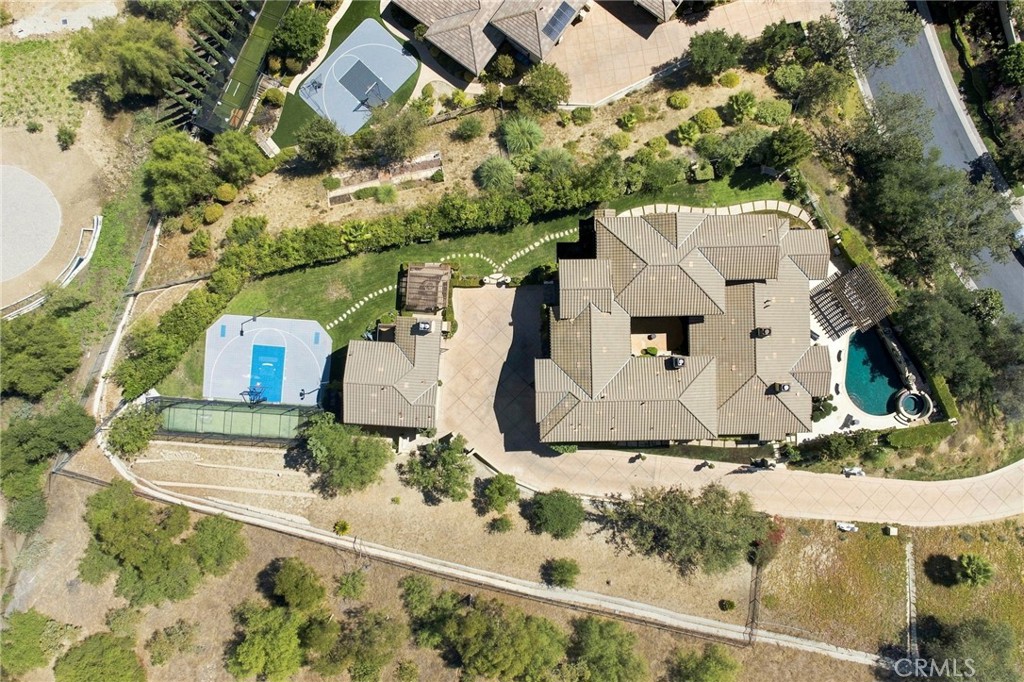5182 Garrett Court