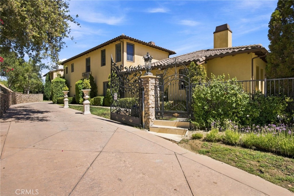 5182 Garrett Court