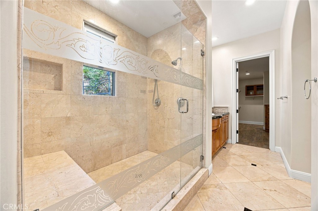 5182 Garrett Court