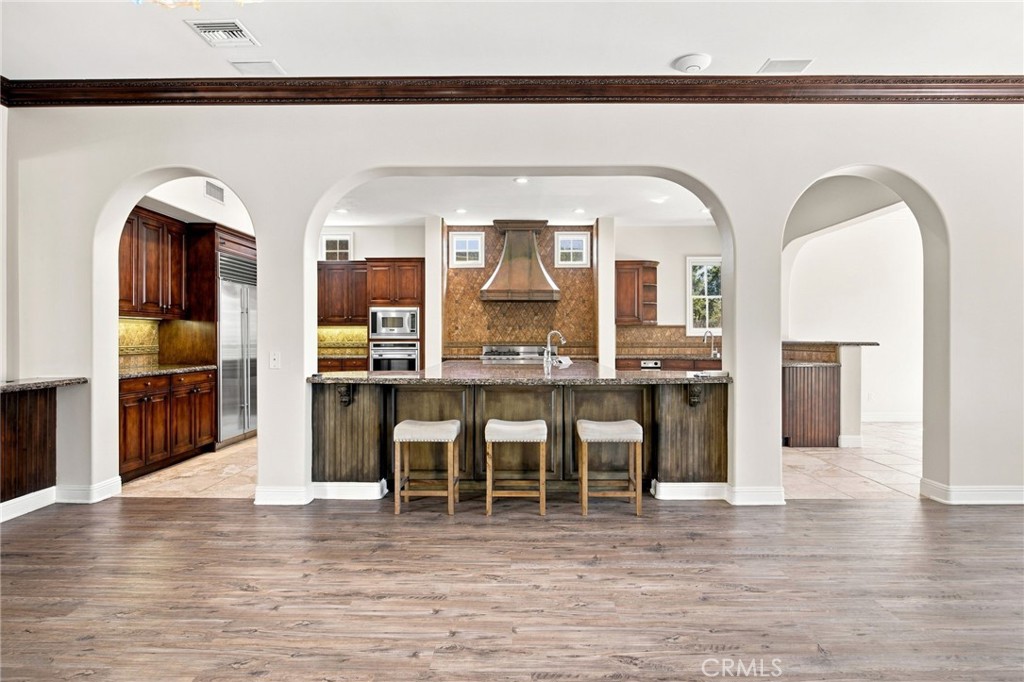 5182 Garrett Court