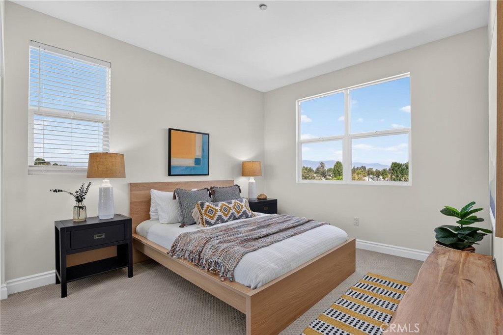 4424 Whitsett Avenue 303