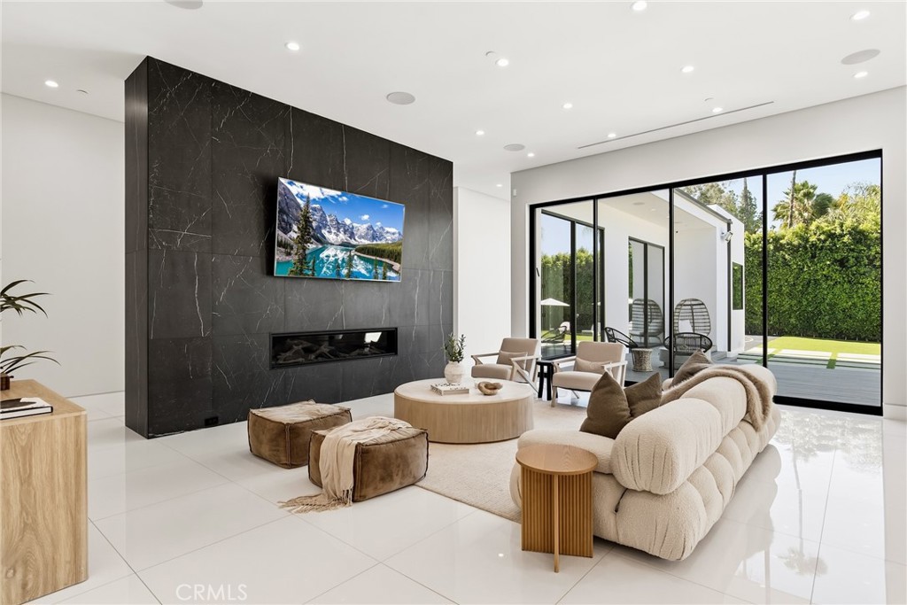 20141 Wells Drive
