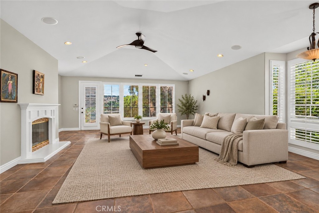 3315 Via Verde Court