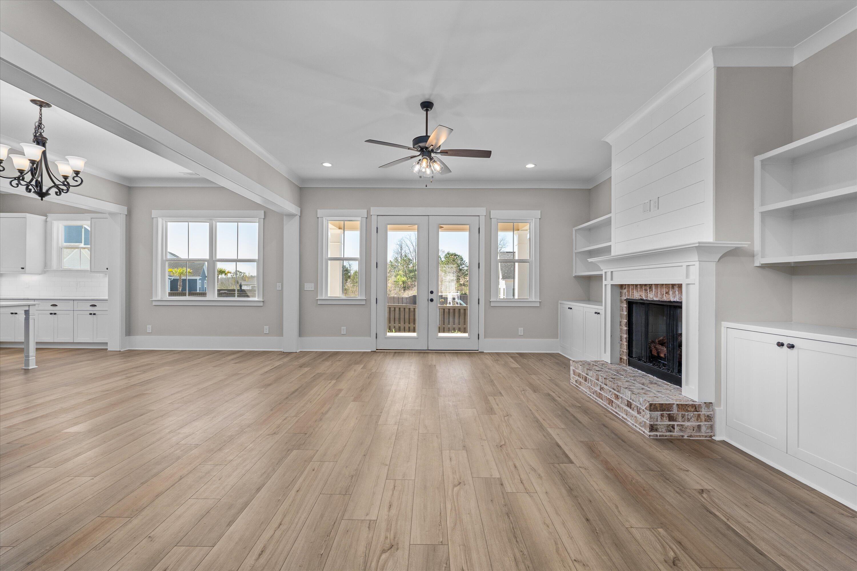 3026 ROSEWOOD DR. Drive